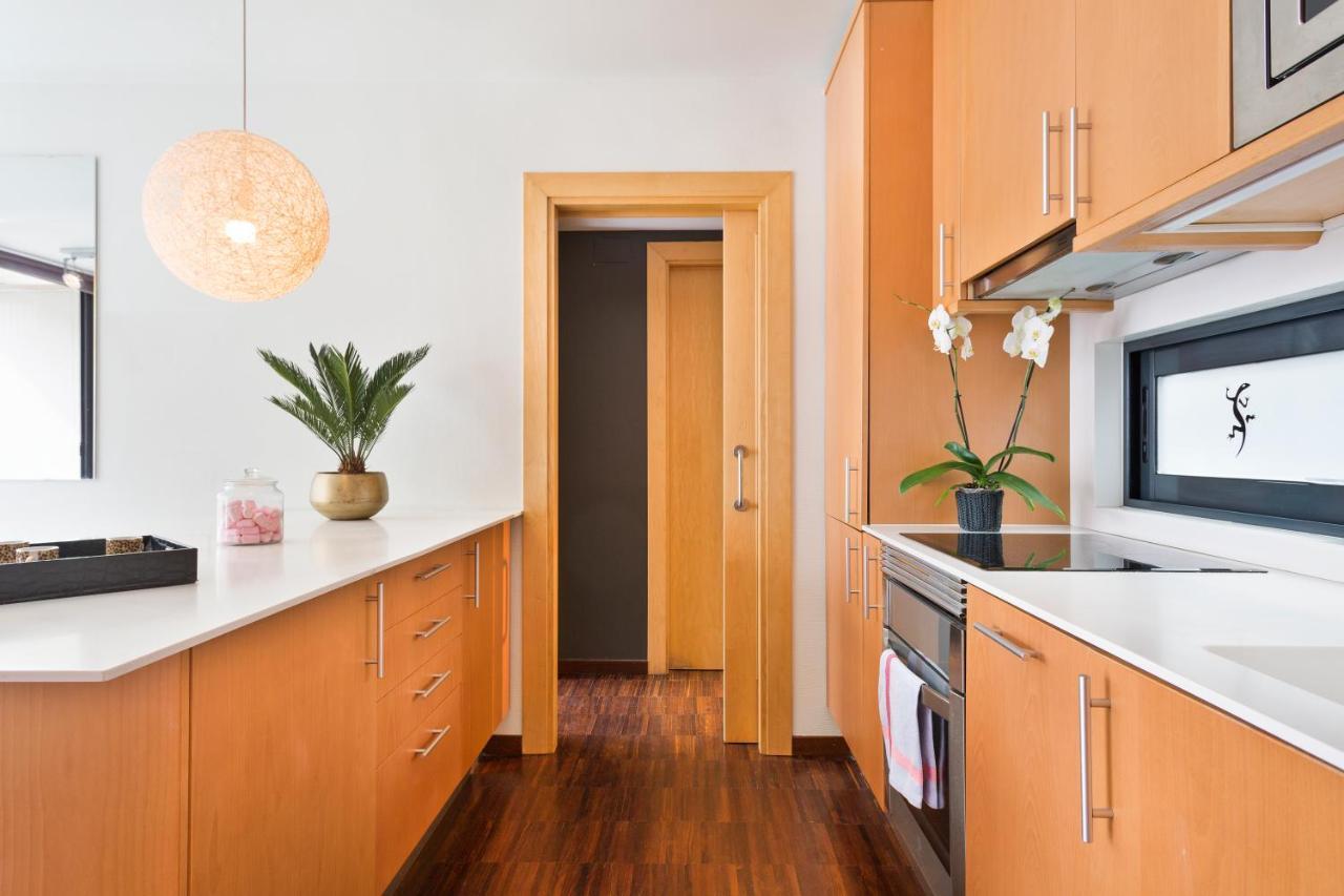 Apartment Barcelona Rentals - Sarria Apartments Near Center Eksteriør bilde