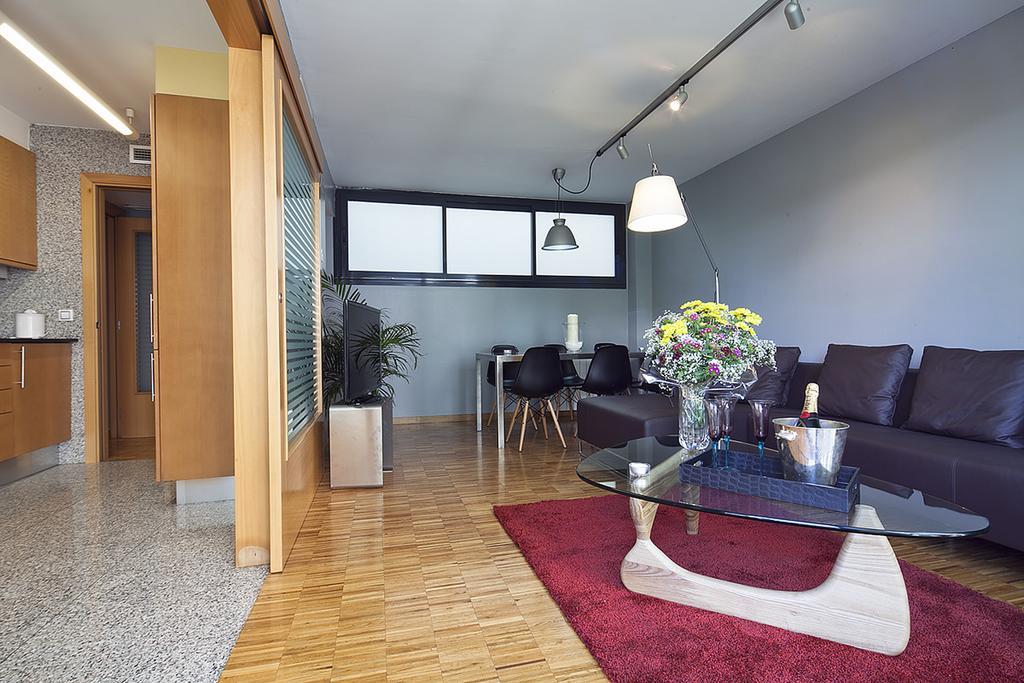 Apartment Barcelona Rentals - Sarria Apartments Near Center Eksteriør bilde