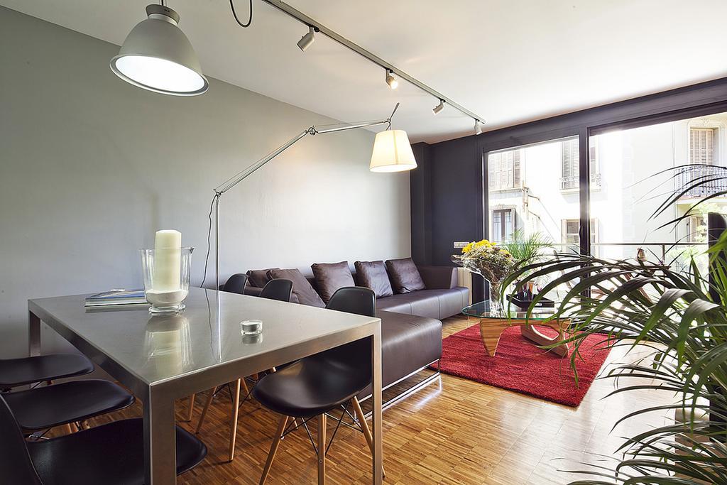 Apartment Barcelona Rentals - Sarria Apartments Near Center Eksteriør bilde